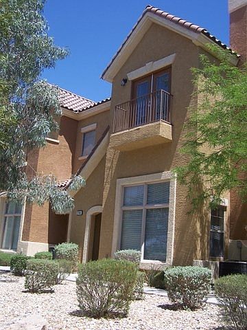 1st image of 2746 Fountain Vista Ln