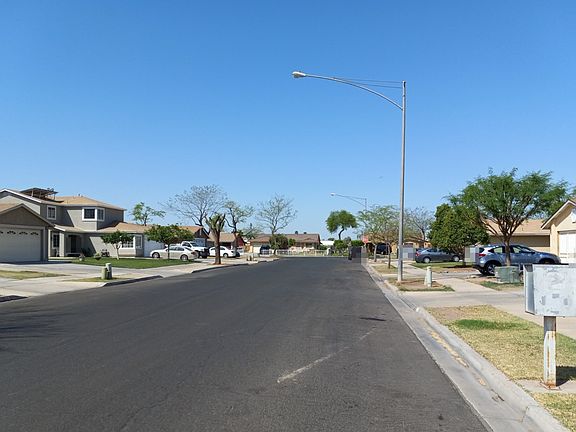 5th image of 266 Westwind Dr