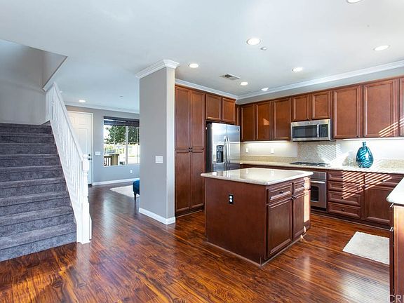 2nd image of 4796 Dartmoor Ct
