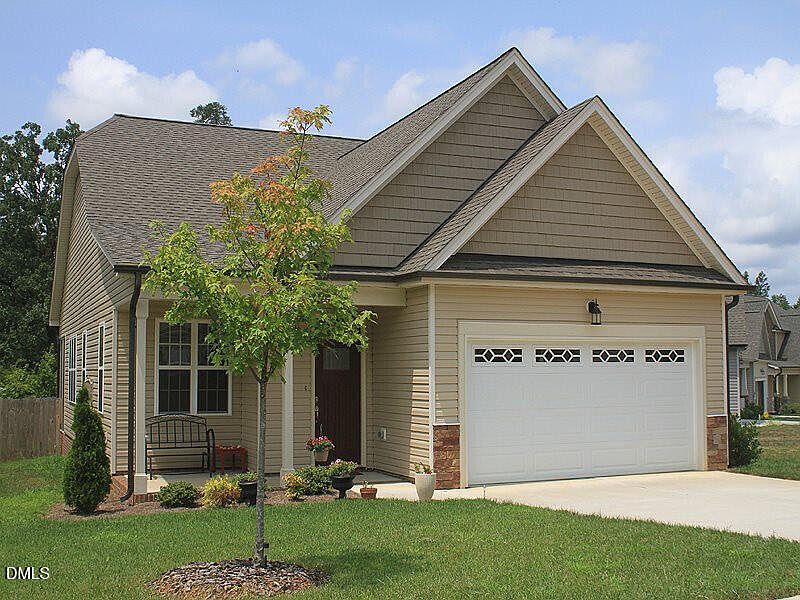 1st image of 1402 Sweet Gum Way