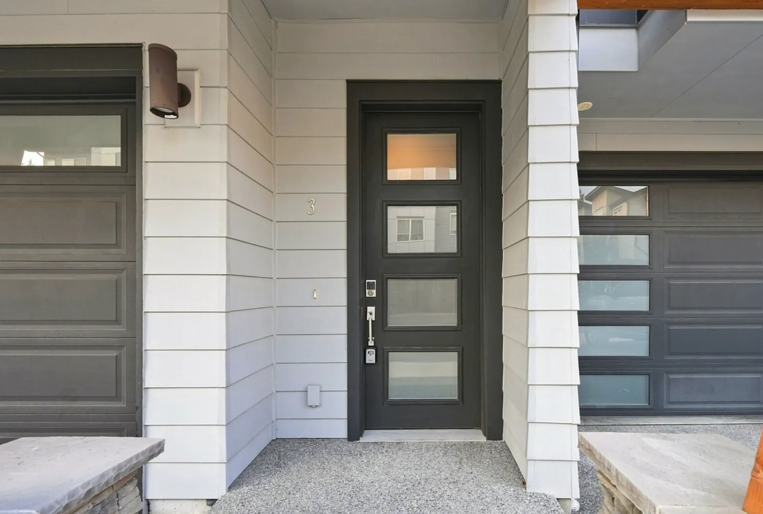3 bed, 1680 sqft, $3,100 — Photo 3