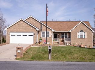 7718 Kathleen Ct, Penn Laird, VA 22846