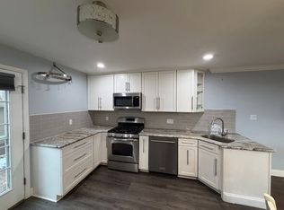 1 Club Ln, Reading, PA 19607