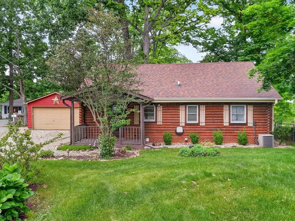 5587 Paradise Ct, Martinsville, IN 46151