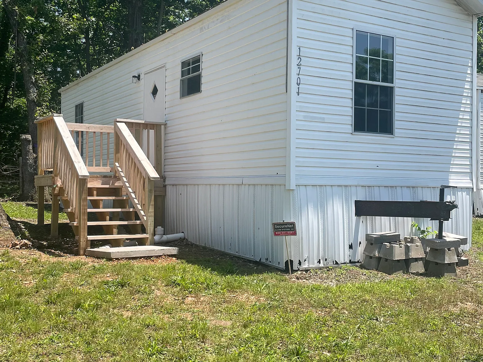 1 bed, $750 — Photo 1
