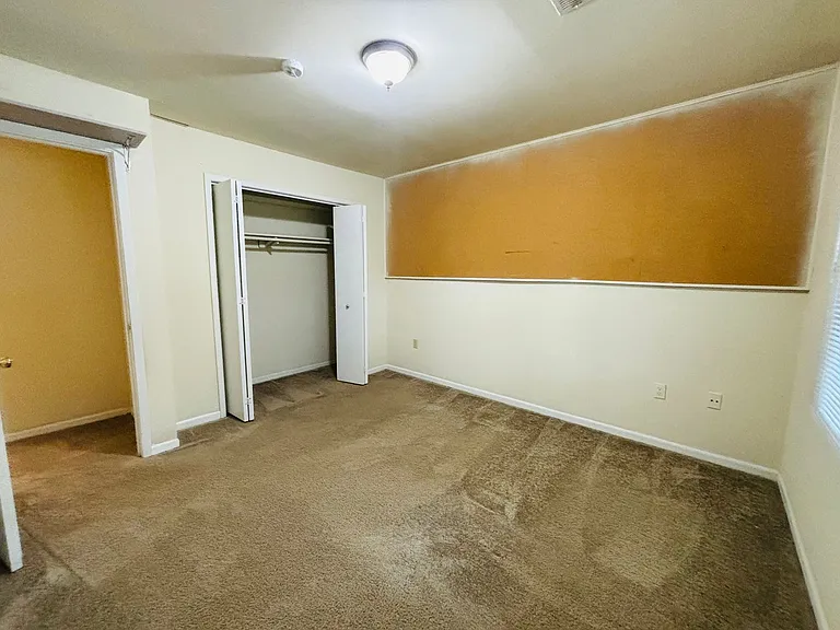 1741 Donlee Dr — Photo 13