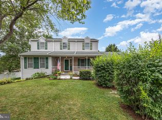 1 Winter Dr, Dillsburg, PA 17019