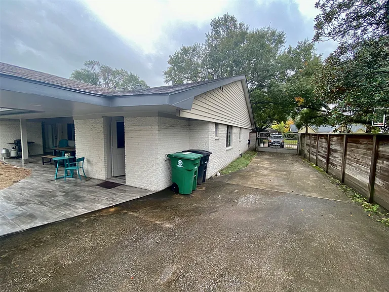 5250 Birdwood Rd — Photo 29