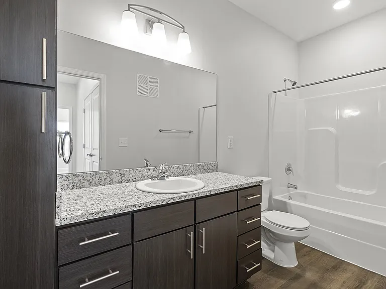 The Pinnacle Floor Plan - 2 Bed/2Bath 1,115 SF