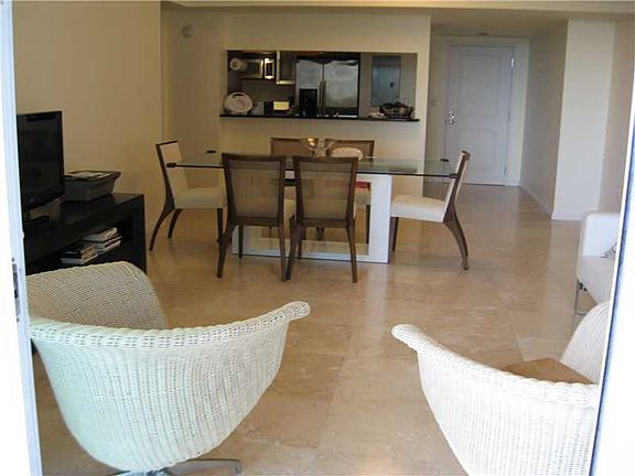 3rd image of 600 W Las Olas Blvd APT 805S