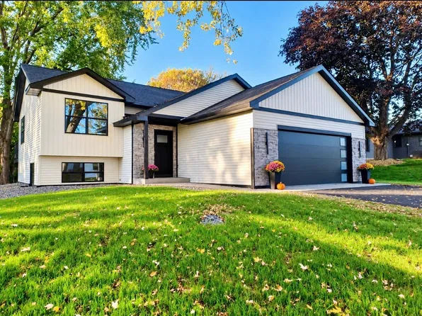 15051 Upper 63rd St N, Stillwater, MN 55082