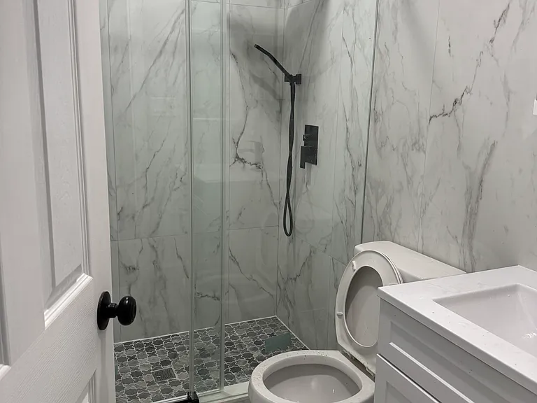 Hank Pl — Photo 6