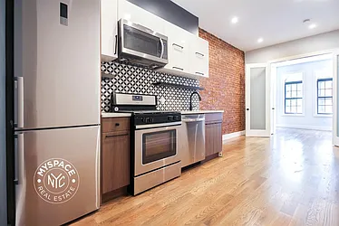 364 Palmetto Street, #2L