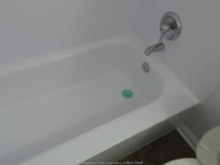 2163 College Ave — Photo 23