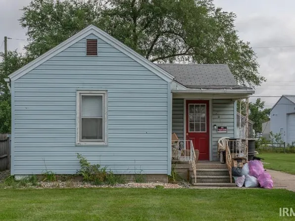 2030 Leininger Ave, Elkhart, IN 46517