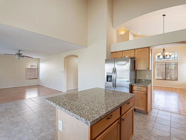 20434 N 92nd Ln — Photo 16