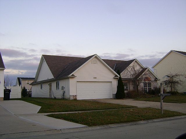2nd image of 204 Pemberton Dr