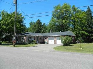 253 Silver Creek Rd, Marquette, MI 49855