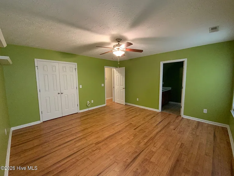 329 Rose Bud Ln — Photo 8