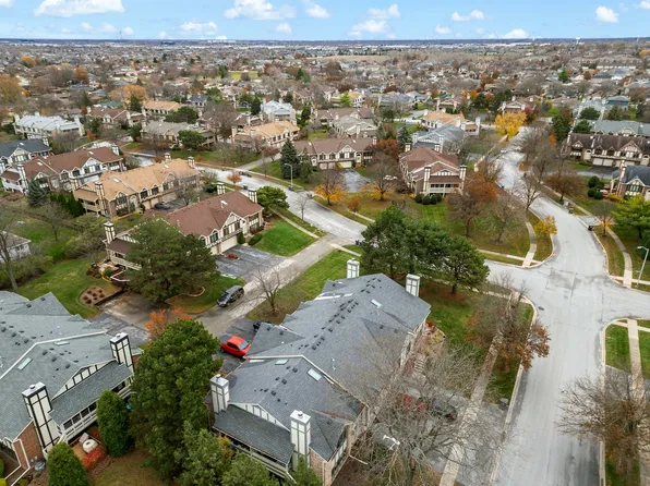 17531 Cambridge Pl #9, Tinley Park, IL 60487