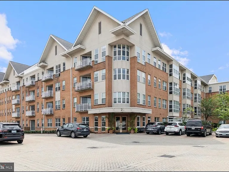 23 Pierside Dr #306 — Photo 20