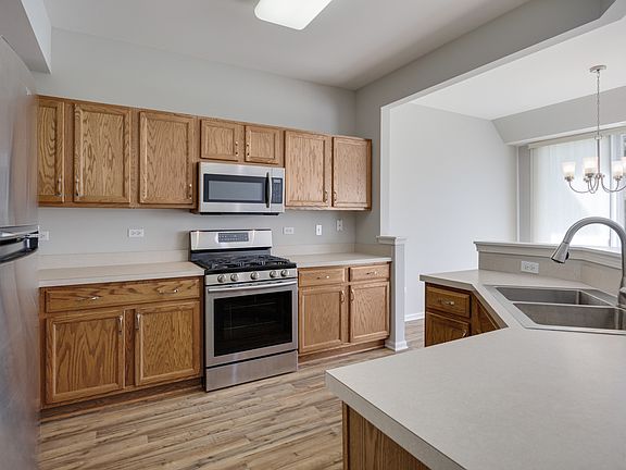 2nd image of 11286 Bellflower Ln