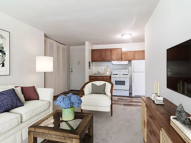 Three Chopt West Apartments — Photo 13