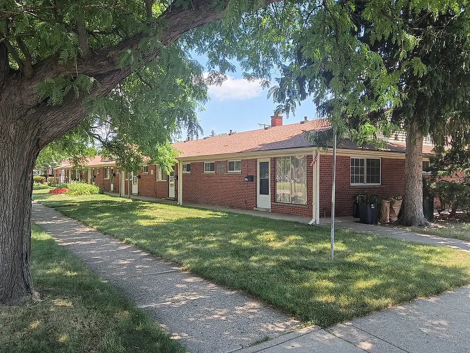 1323 Electric Ave