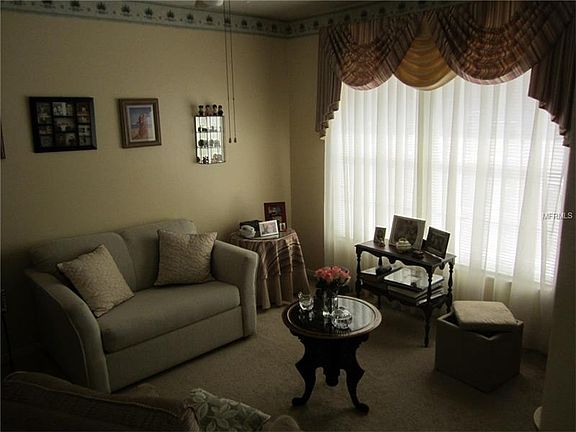 4th image of 3424 Laurel Dale Dr