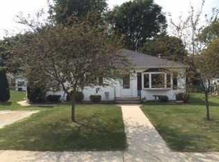 223 S Park Rd, Herscher, IL 60941