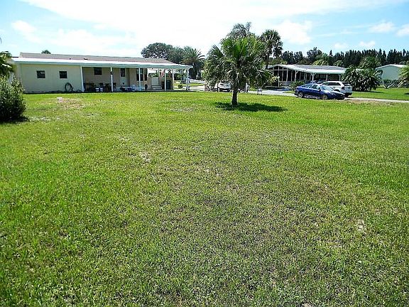 3rd image of 339 Macadamia Dr