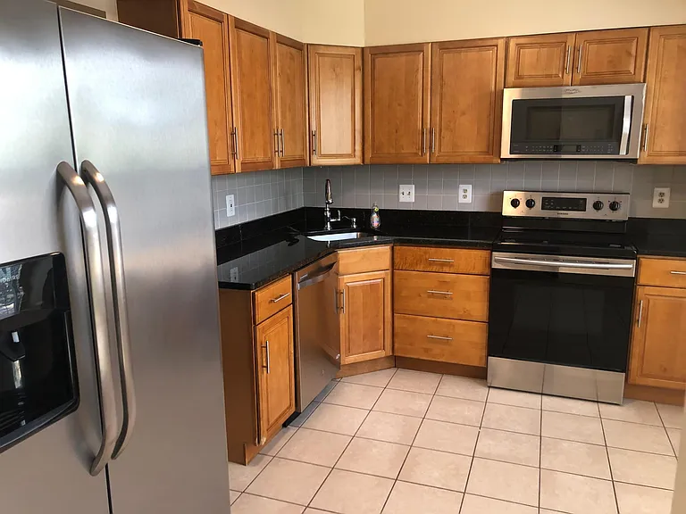 133 Firethorn Ct — Photo 3