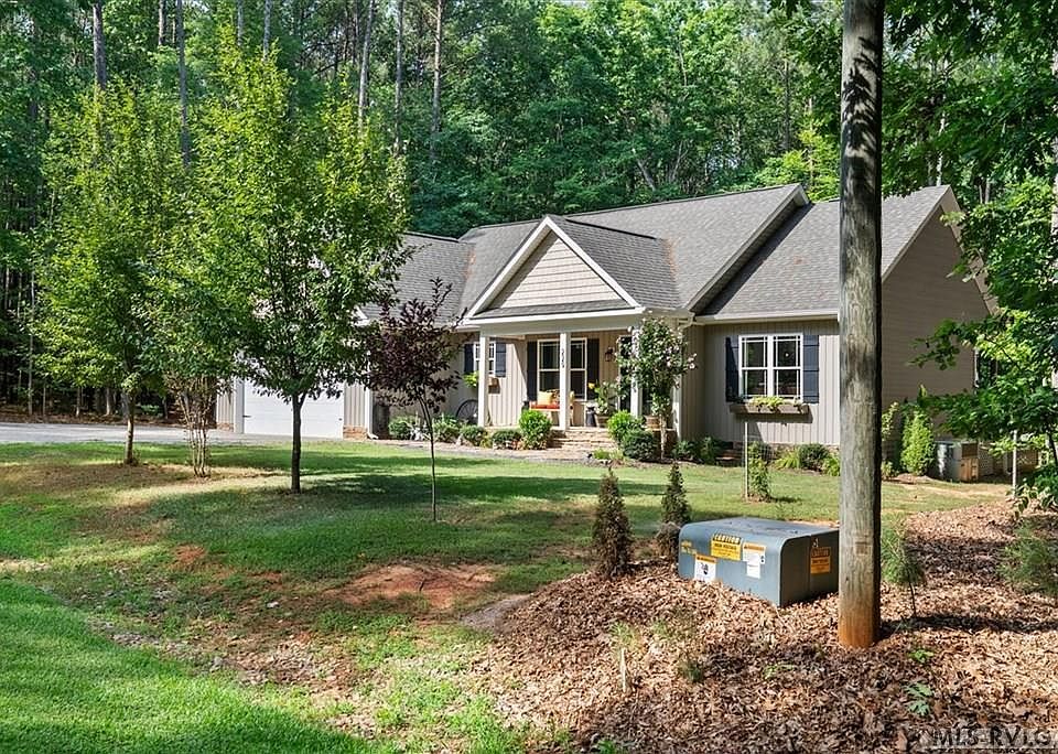 1st image of 229 N Macon Dr