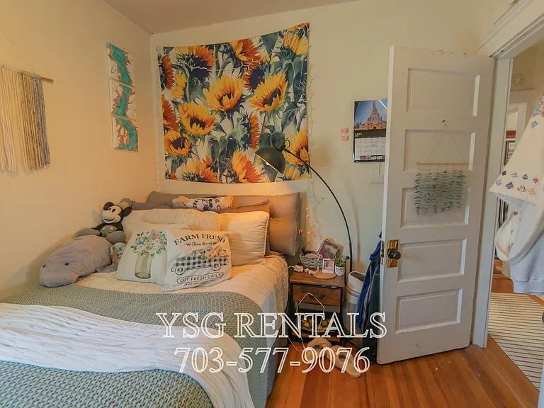 40 Easton St #1 — Photo 18