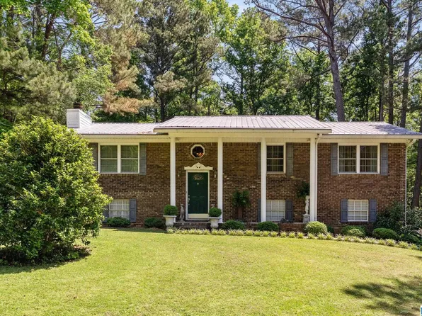 9255 Whippoorwill Ln, Pinson, AL 35126