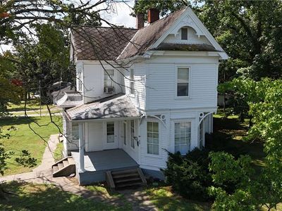 805 W Sycamore St, Nevada, MO, 64772