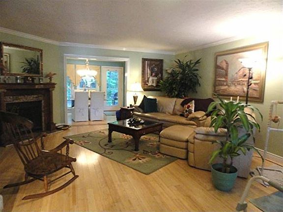 Open Living Area