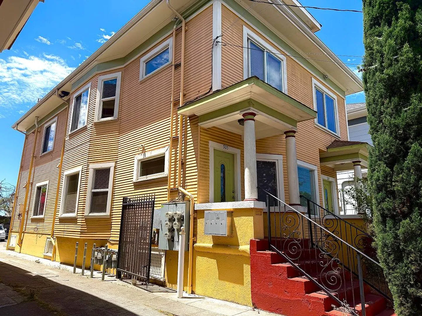 925-931 Apgar — Photo 3