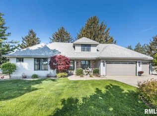497 E Townhall Rd, Metamora, IL 61548