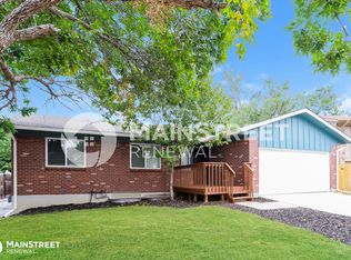 2606 S Pagosa Ct, Aurora, CO 80013