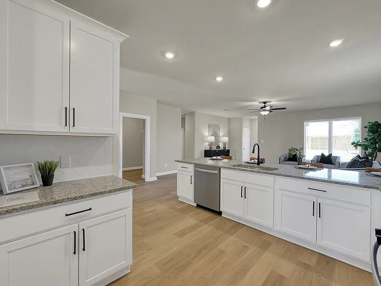 21703 Lavender Falls Dr — Photo 13