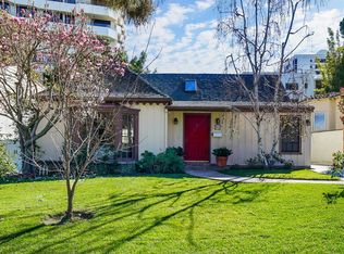 10624 Lindbrook Dr, Los Angeles, CA 90024