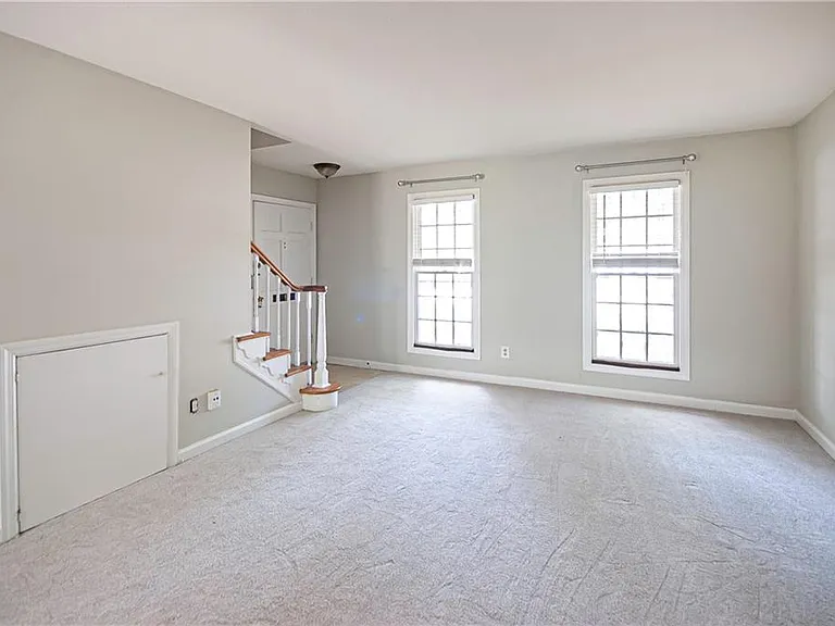 3099 Colonial Way #M — Photo 4