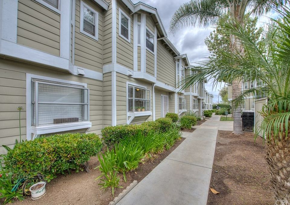 1st image of 14861 Mulberry Dr Unit 1307