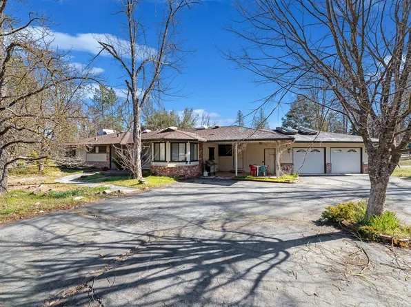 45281 N Oakview Dr, Oakhurst, CA 93644