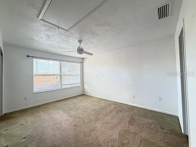 21204 Sandalwood Dr #21204 — Photo 17