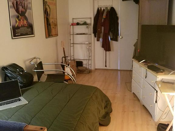 5th image of 75 Driggs Ave APT 2R
