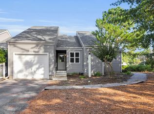 11034 Windward Dr, New Bern, NC 28560