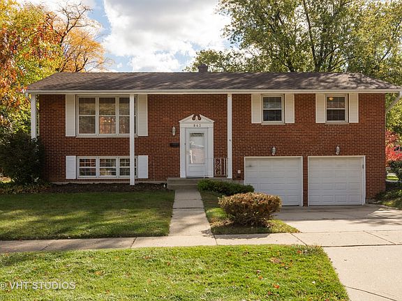 2nd image of 843 E Paddock Dr