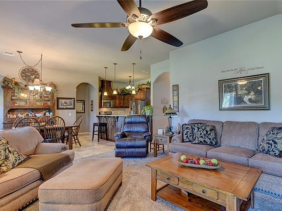 5th image of 4108 Vista Dr